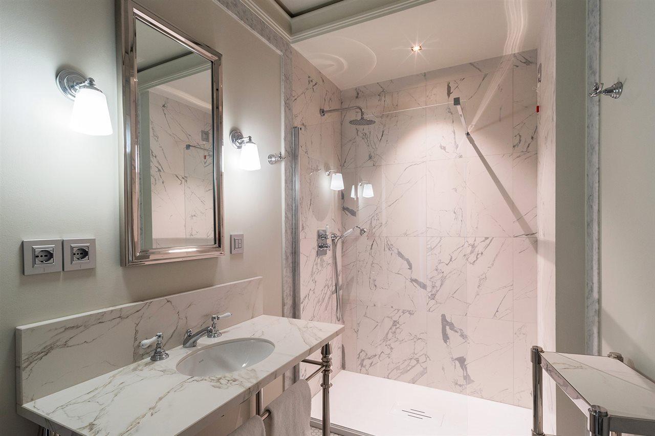 Room Mate Collection Gran Filippo, Rome-Fontana Di Trevi エクステリア 写真